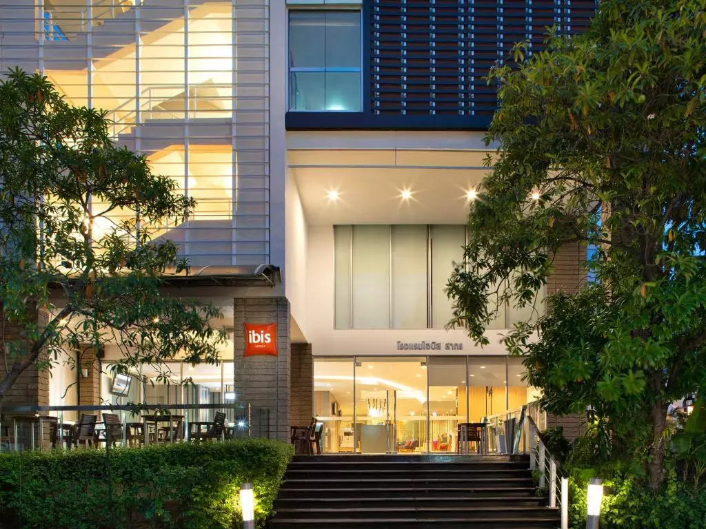 ibis Bangkok Sathorn